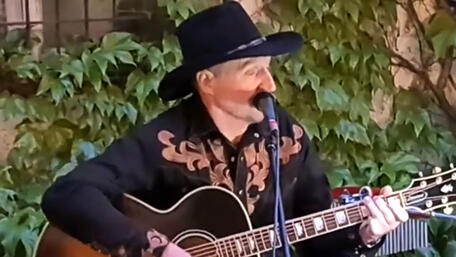 Externer Link zum Video auf YouTube: https://youtu.be/1CllrXT9D-M